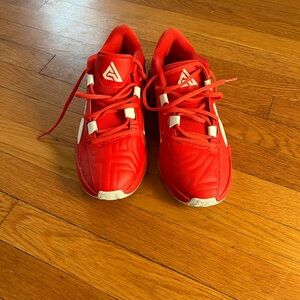 New NIKE AIR Zoom Freak 5 TB University Red Size 7 No Box